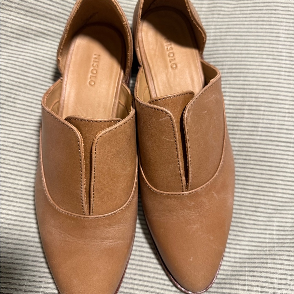 Nisolo Tan Leather Loafers Slip-On Elegance